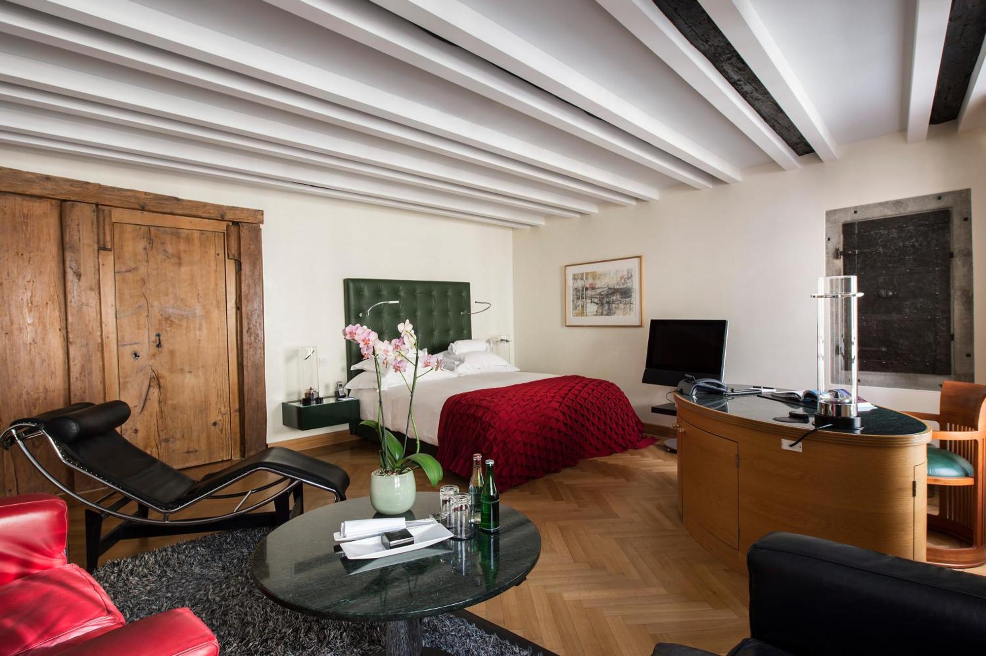 Widder Hotel - Zurichs Luxury Hideaway Екстериор снимка